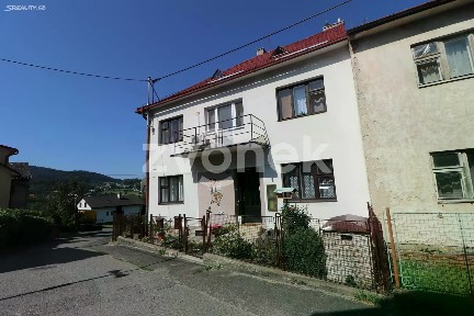 Prodej rodinného domu 100 m², pozemek 329 m² Pod Hájem, Valašské Klobouky