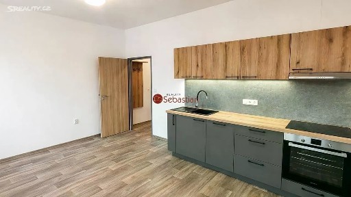 Pronájem bytu 2+kk 50 m² Pardubice - Hostovice