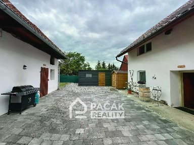 Pronájem rodinného domu 160 m², pozemek 1137 m² Bílá Lhota - Hradečná