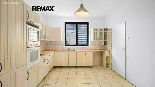 Pronájem rodinného domu 160 m², pozemek 250 m² Jaspisová, Praha - Radotín