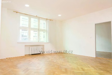 Prodej bytu 3+kk 80 m² Pobřežní, Praha - Karlín