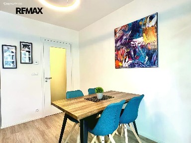 Pronájem bytu 3+kk 70 m² Na sypkém, Praha - Libeň