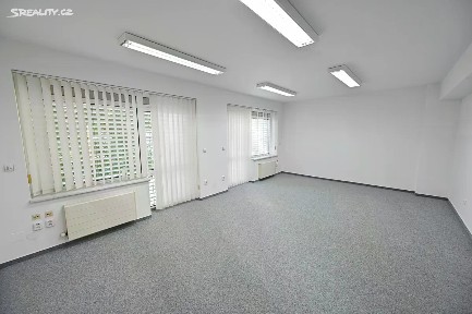 Pronájem kanceláře 31 m² Litvínovská, Praha - Prosek