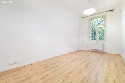 Pronájem kanceláře 37 m² Moskevská, Praha - Vršovice