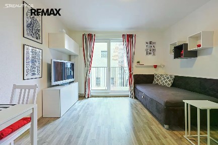 Pronájem bytu 1+kk 26 m² Sladová, Plzeň - Východní Předměstí