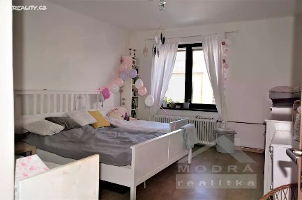 Pronájem bytu 2+1 60 m² Chválenická, Plzeň - Koterov