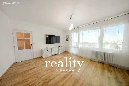 Pronájem bytu 3+1 74 m² Spodní, Brno - Bohunice