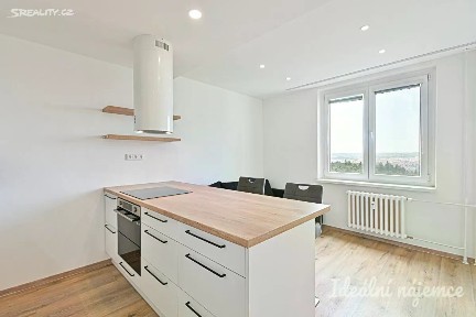 Pronájem bytu 2+kk 43 m² Blatnická, Brno - Židenice