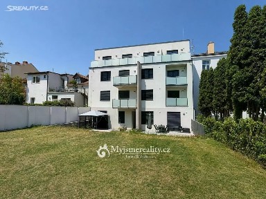 Pronájem bytu 1+kk 32 m² Jarošova, Znojmo