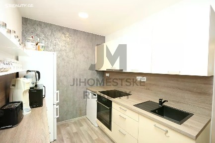 Prodej bytu 2+kk 49 m² Plickova, Praha - Háje
