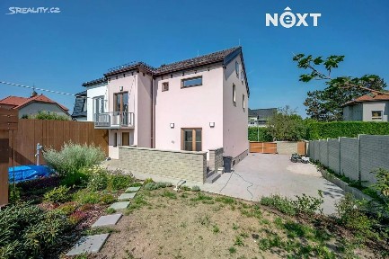Pronájem bytu 3+kk 90 m² Nerudova, Říčany
