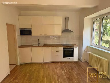 Pronájem bytu 2+kk 42 m² K Louži, Praha - Vršovice