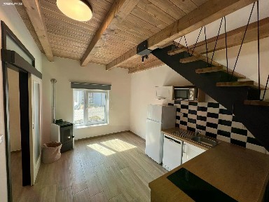 Pronájem bytu 2+kk 59 m² Říčanská, Všestary
