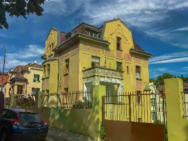 Pronájem bytu 4+1 120 m² Na Doubkové, Praha - Smíchov