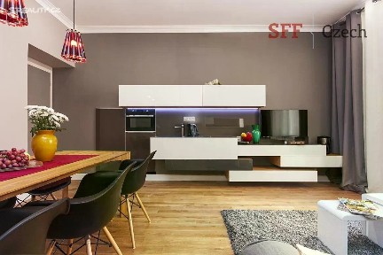 Pronájem bytu 3+kk 81 m² Praha - Nusle