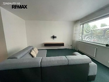 Pronájem bytu 1+kk 45 m² Křižíkova, Jihlava