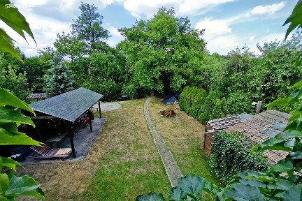 Prodej rodinného domu 140 m², pozemek 2634 m² Tetčice