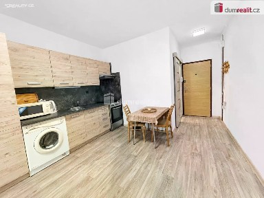 Pronájem bytu 1+1 34 m² Peškova, Ústí nad Labem - Mojžíř