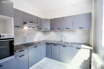 Pronájem bytu 2+1 62 m² Holešická, Chomutov