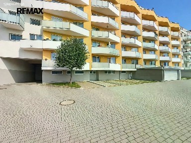 Prodej bytu 2+kk 62 m² Jírovcova, České Budějovice - České Budějovice 3
