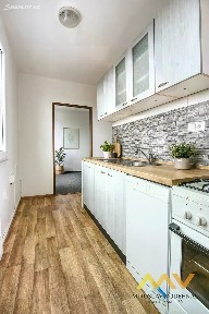 Pronájem bytu 3+1 60 m² Polní, Hradec Králové - Slezské Předměstí