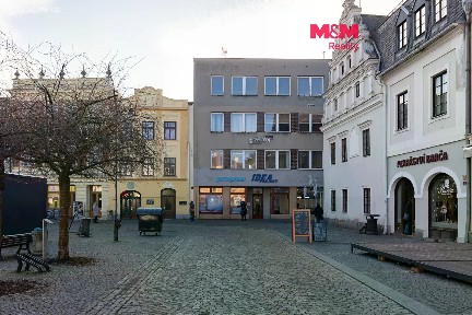 Prodej obchodního prostoru 720 m² nám. Míru, Bruntál