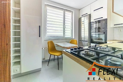 Pronájem bytu 3+1 55 m² Kpt. Jaroše, Orlová - Lutyně