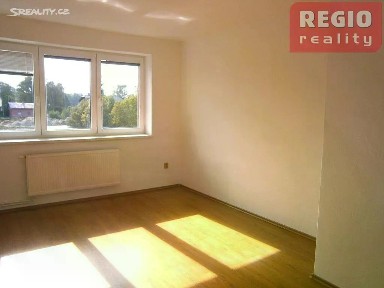 Pronájem bytu 2+1 47 m² Dobrá