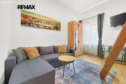 Prodej bytu 1+kk 22 m² Praha - Praha 2