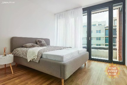 Pronájem bytu 2+kk 64 m² Albrightové, Praha - Smíchov