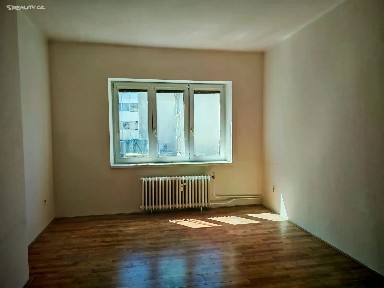 Pronájem bytu 1+kk 32 m² Sladkovského, Pardubice - Zelené Předměstí