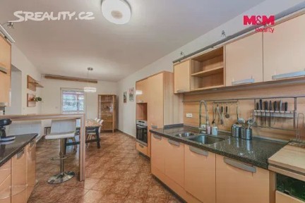 Prodej rodinného domu 150 m², pozemek 180 m² Hradec Králové