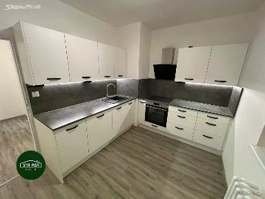 Pronájem bytu 4+1 93 m² Vdovská, Ostrava - Muglinov
