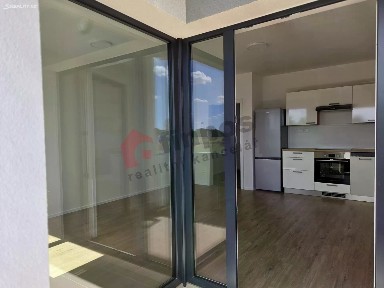 Pronájem bytu 1+kk 40 m² Loudova, Olomouc - Slavonín
