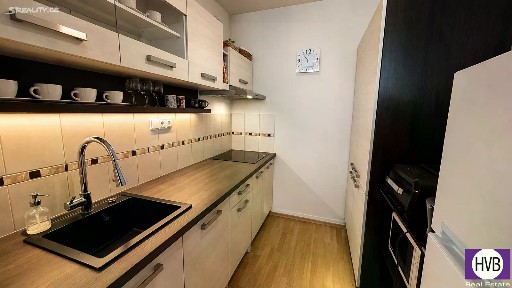 Prodej bytu 2+kk 46 m² Doležalova, Praha - Černý Most