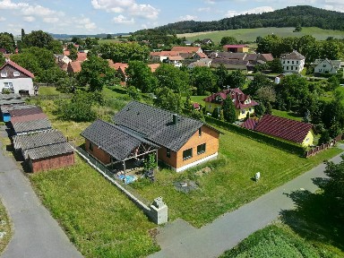 Prodej rodinného domu 183 m², pozemek 2003 m² Kanice