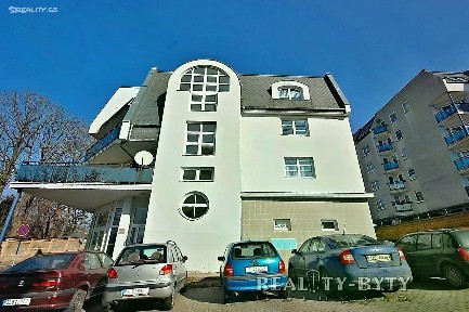Pronájem bytu 1+kk 28 m² Boženy Němcové, Liberec - Liberec V-Kristiánov