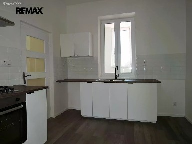 Pronájem bytu 3+1 78 m² T. G. Masaryka, Kladno