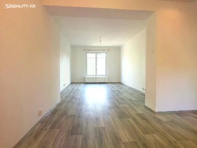 Pronájem bytu 3+kk 80 m² Horňátecká, Praha - Kobylisy