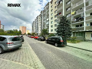 Pronájem bytu 3+1 72 m² Čeloudova, Třebíč - Horka-Domky