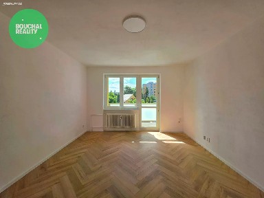 Pronájem bytu 2+kk 42 m² Pod Lesem, Plzeň - Doubravka