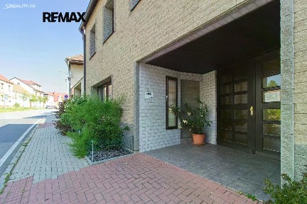 Prodej rodinného domu 210 m², pozemek 402 m² Dobešovská, Černovice