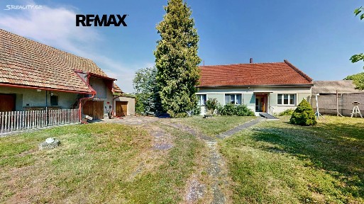 Prodej rodinného domu 130 m², pozemek 1440 m² Roštín