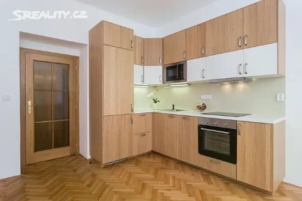 Pronájem bytu 2+kk 50 m² Vinohradská, Praha