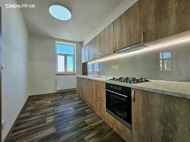 Pronájem bytu 2+1 76 m² Vranovská, Brno