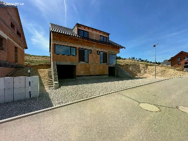 Prodej bytu 4+kk 186 m²