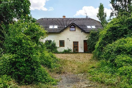 Prodej rodinného domu 206 m², pozemek 1400 m² Lesní, Cvrčovice