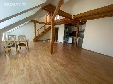 Pronájem bytu 2+kk 70 m² Grafická, Praha - Smíchov