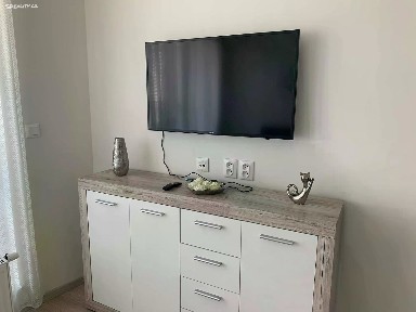 Pronájem bytu 1+kk 36 m² Lindleyova, Praha - Dejvice