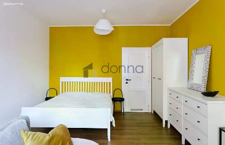 Pronájem bytu 1+1 43 m² Slezská, Praha - Vinohrady